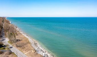 33 S Lake Shore County Rd, Beverly Shores, IN 46301