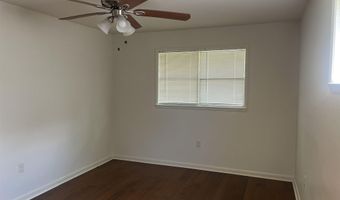 8082 Sholar Dr, Baton Rouge, LA 70809