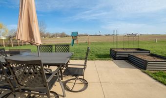 106 Timber Trl, Anna, OH 45302