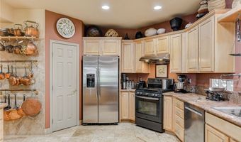 5152 Vincitor St, Las Vegas, NV 89135