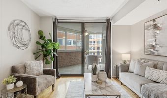 1001 N VERMONT St 804, Arlington, VA 22201