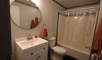 24 Oak Dr, Cody, WY 82414