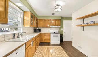 364 S Adams Ave, Blackfoot, ID 83211