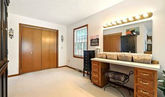 415 Lakeshore Rd, Ashland, OH 44805