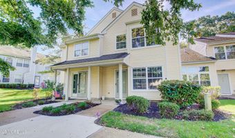 227 Paddington Ct 7-7, Englishtown, NJ 07726