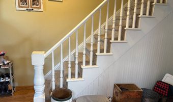 631 W Walnut St, Albion, NE 68620