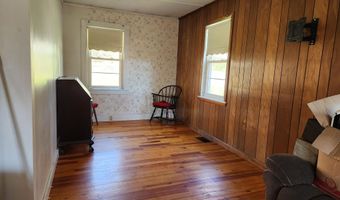 14 Getchell St, Bath, ME 04530