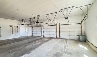 480 Maple Hill Rd, Auburn, ME 04210