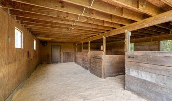 360 S Hemlock Rd, Charlestown, NH 03603
