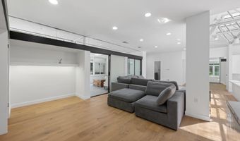 11915 GLEN Ml, Potomac, MD 20854