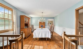 9 Plantation Dr, Cumberland, RI 02864