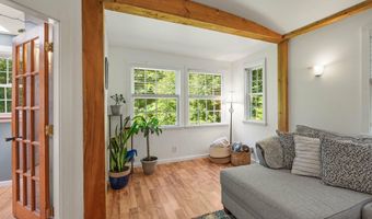 1235 Weeks Mills Rd, Augusta, ME 04330
