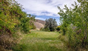 75 Sterling Dr, Bellevue, ID 83313