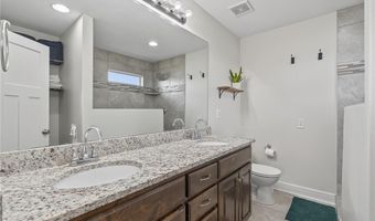 6994 141st St, Basehor, KS 66007
