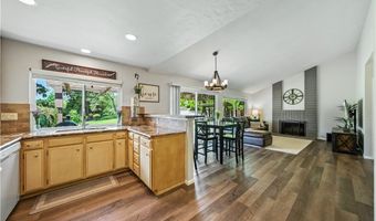 2113 David Dr, Escondido, CA 92026