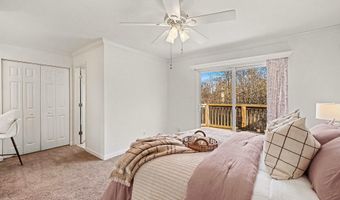 9 MAINMAST Ct, Baltimore, MD 21220