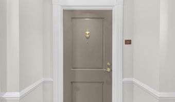 5 PARK Pl 107, Annapolis, MD 21401
