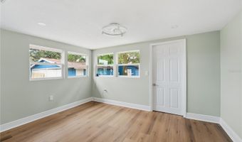 616 LIME St, Auburndale, FL 33823