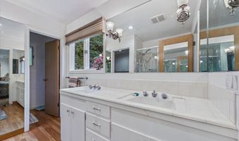 3255 Buttermilk Ln, Arcata, CA 95521