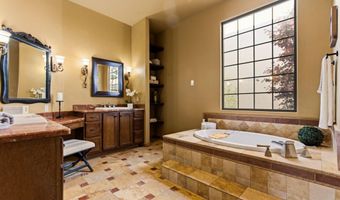 3723 Alamogordo Dr NW, Albuquerque, NM 87120