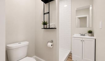 81 Holmes St, Belleville, NJ 07109
