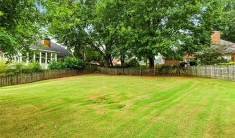 275 Singletree Trce, Alpharetta, GA 30004