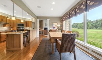 1801 Bent Tree Ct, Auburn, IN 46706