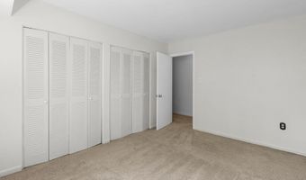 10643 WEYMOUTH St 103, Bethesda, MD 20814