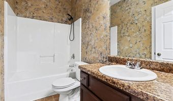 25 Redwood Dr, Adairsville, GA 30103