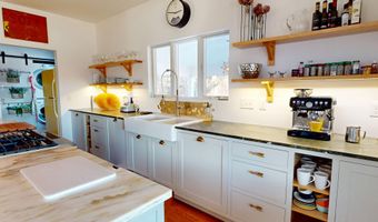 26 Old Searsport Ave, Belfast, ME 04915