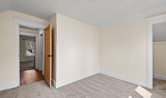 126 YALE St, Green Bay, WI 54303