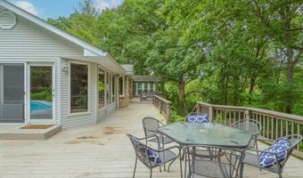 1221 Bridge Park Dr, Alton, IL 62002