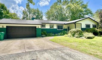 21790 McPhall, Armada, MI 48005