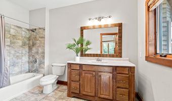 654 Eight Mile Rd, Anderson Twp., OH 45255