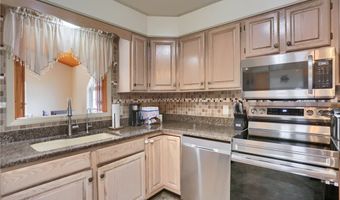 706 Hall Rd, Clay, PA 16001