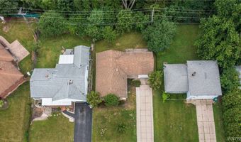 16 Newgate Rd, Amherst, NY 14226