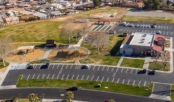 12490 Palomino Ln, Apple Valley, CA 92308