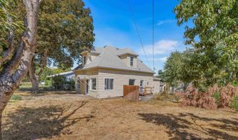 815 2nd St, Asotin, WA 99402
