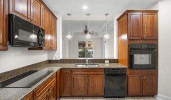 1915 TOWNE CENTRE Blvd #306, Annapolis, MD 21401