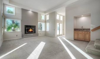 1930 MOUNTAIN VALLEY Ln, Escondido, CA 92029