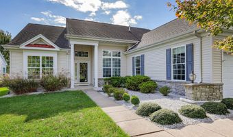 28 Passage Ln, Barnegat, NJ 08005