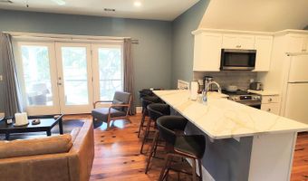 1 Bennett Point Dr A, Beaufort, SC 29907
