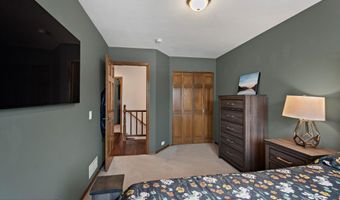 9170 Chipwood Cir, Anchorage, AK 99507