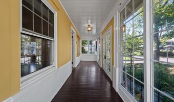 2 Norwood St, Albany, NY 12203