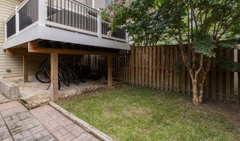 8538 PINE MEADOWS Dr, Odenton, MD 21113
