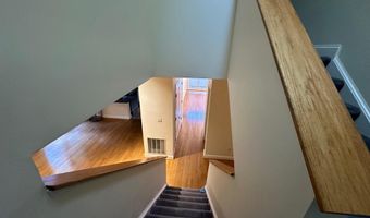 5509 THORNBUSH Ct, Bethesda, MD 20814