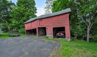 44 Maple Ave, Canton, CT 06019