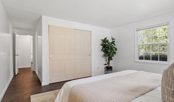 5 Elm St 1, Acton, MA 01720