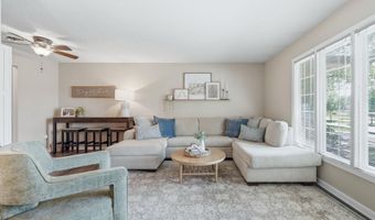 500 Greenbriar Blvd, Auburn, IN 46706