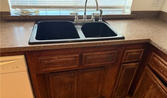 461 Long Ave, Bullhead City, AZ 86429